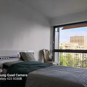 https://la-chambre-de-lappartement.fr-paris.fr